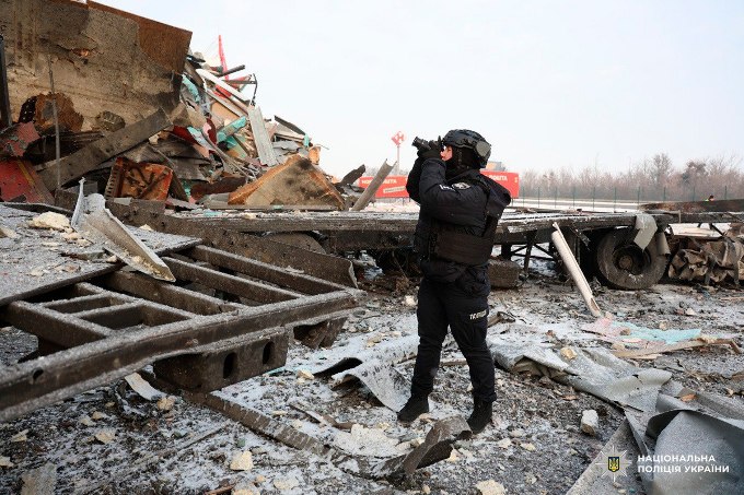 Новини Харкова: поліція документує наслідки обстрілів